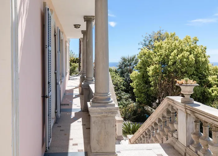 Villa D\'Artisti